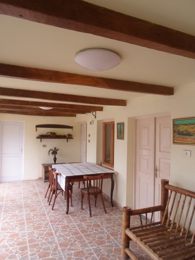 Guesthouse AISI in Lagodekhi Extérieur photo